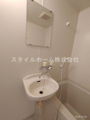 【浴室】 | L代田 | 別部屋写真です。