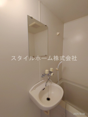 【洗面所】 | L代田 | 別部屋写真です。