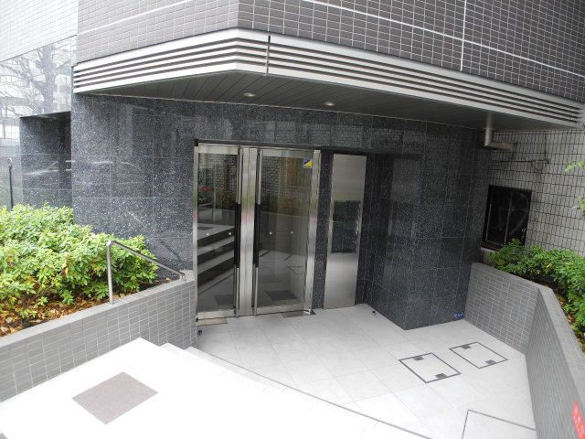 ARTESSIMO ALDOのエントランス