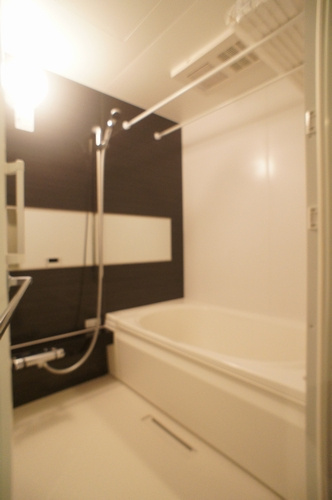 クレスティークの浴室