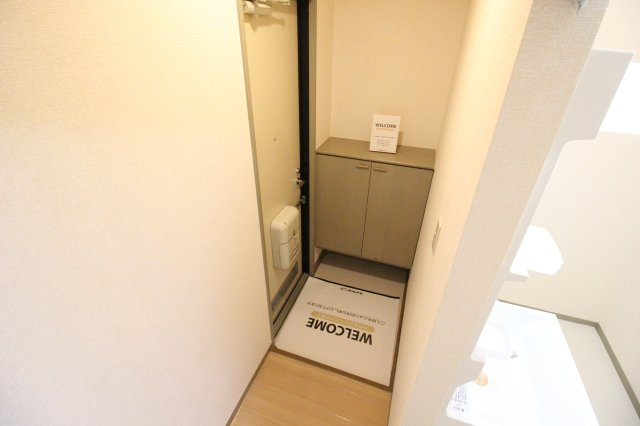 【玄関】 | シャルム南山本