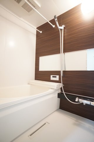 Ｄｅｂｕｔの浴室