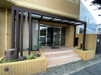 【エントランス】 | グランピアマンション清水