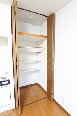 【収納】 | DSパークレジデンス大濠 | 別号室の写真になります。現況優先。