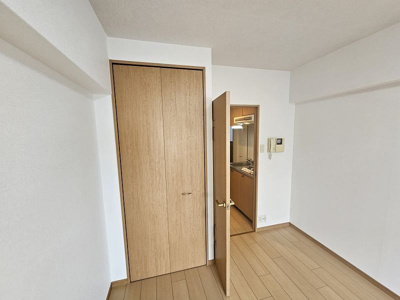 【収納】 | ラフォーレ博多駅前 | 別号室の写真になります。現況優先。