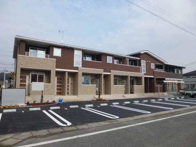 総社市門田のアパートの外観