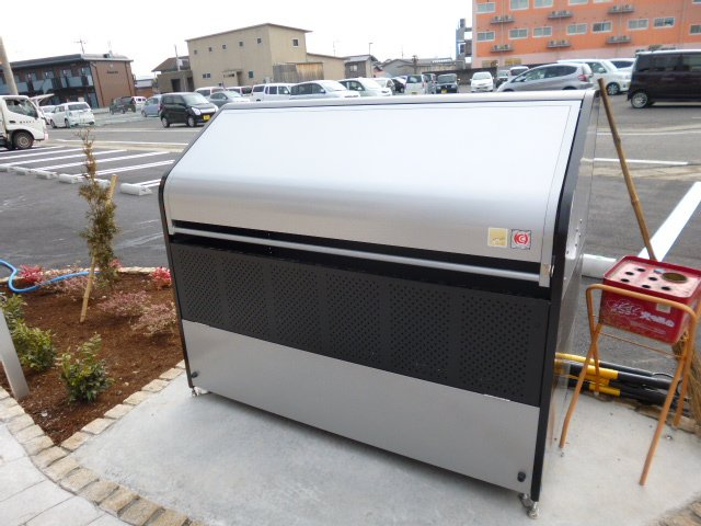 総社市門田のアパートのその他共用部分|敷地内ゴミステーション