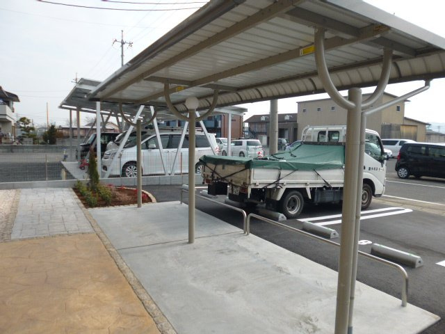 総社市門田のアパートのその他共用部分|駐輪場
