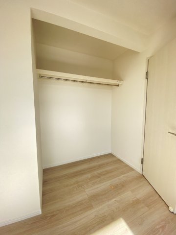 【収納】 | 「アイパッソの家」熊本市北区清水東町1号地 | ☆扉がないタイプのクローゼットは、洋服の在庫が一目で分かり整理整頓に繋がります☆