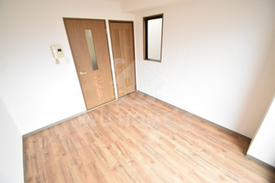 【居間・リビング】 | プレミアム新福島 | 使いやすいリビングです