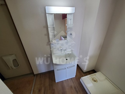 【独立洗面台】 | プレミアム新福島 | 独立洗面台で身支度をすべて済ませてしまいましょう