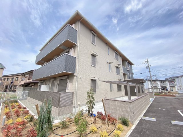 エスト山王の外観