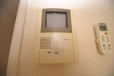 【セキュリティ】 | リブレアタウン井尻B棟 | 別号室の写真になります。現況優先。