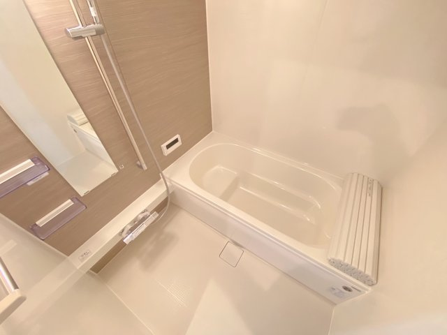 エスト山王の浴室