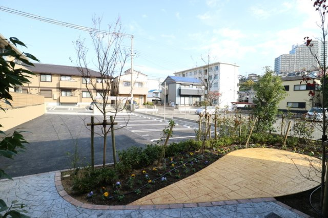 ラッジョ・クラルテ ラッジョの駐車場|☆神戸市垂水区　ラッジョ・クラルテ　ラッジョ☆