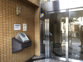 【エントランス】