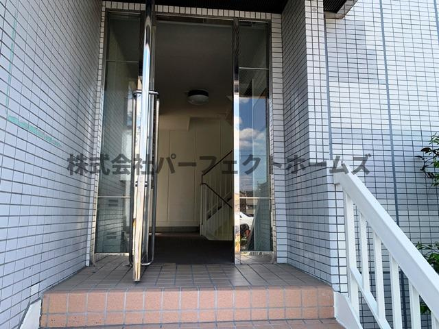 ほーむ21新町のエントランス|落ち着いたエントランスです