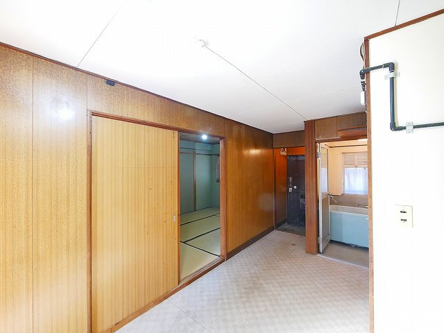 西栄マンションの内装