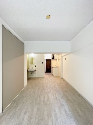 【洋室】 | 大蔵マンション南博多 | 別号室の写真になります。現況優先。