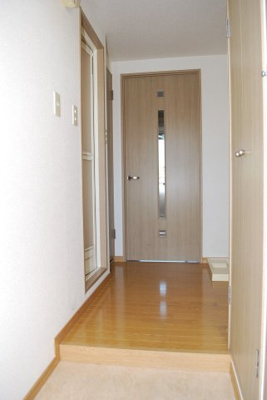 【玄関】 | ブレーン博多 | 別号室の写真になります。現況優先。