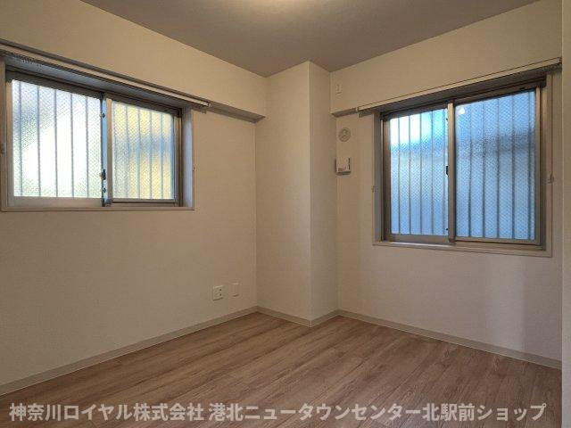【寝室】