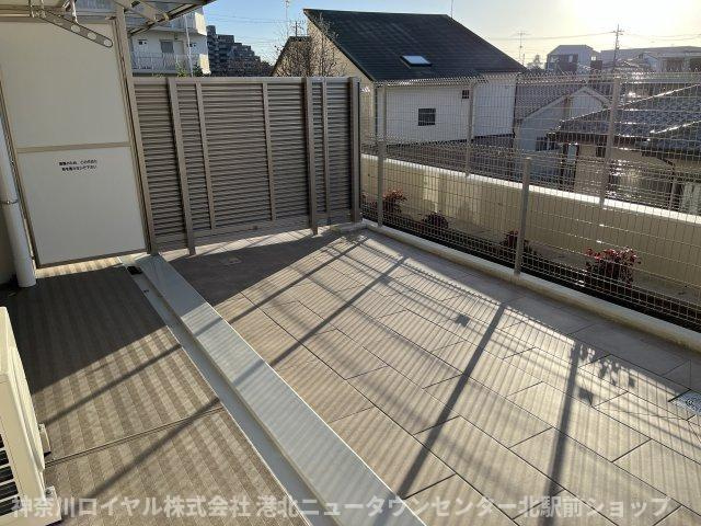 【バルコニー】