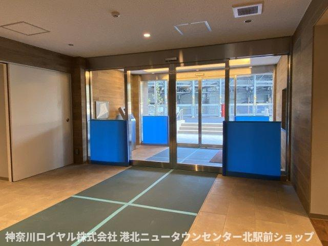 【ロビー】