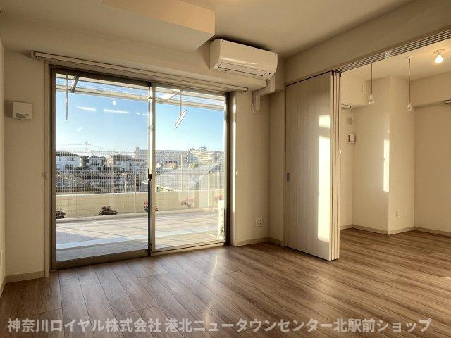 【居間・リビング】