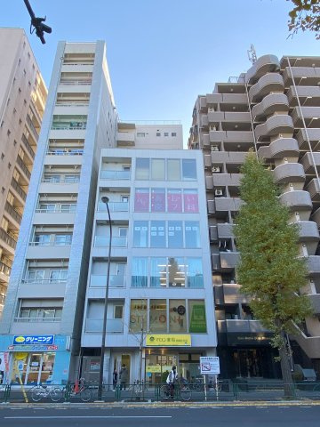 杉並区成田東５丁目の事務所の外観パース