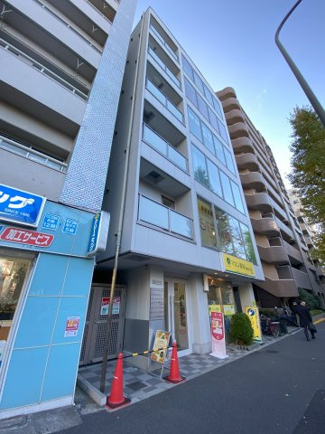 杉並区成田東５丁目の事務所の外観パース