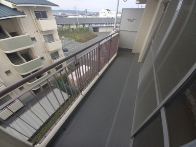 【バルコニー】 | ウエストハイツ