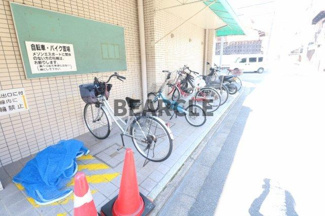 【駐車場】 | メゾンエスポート