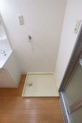 【設備】 | グリーンベルノモリ | 室内洗濯機置場