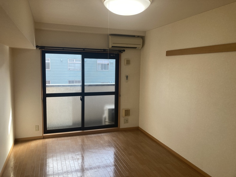 ＬＥＯ伍拾伍番館の居間・リビング