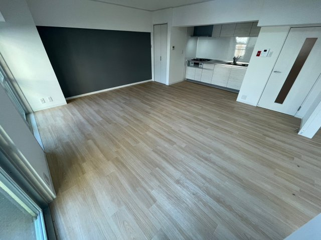 東急ドエル摩耶の居間・リビング