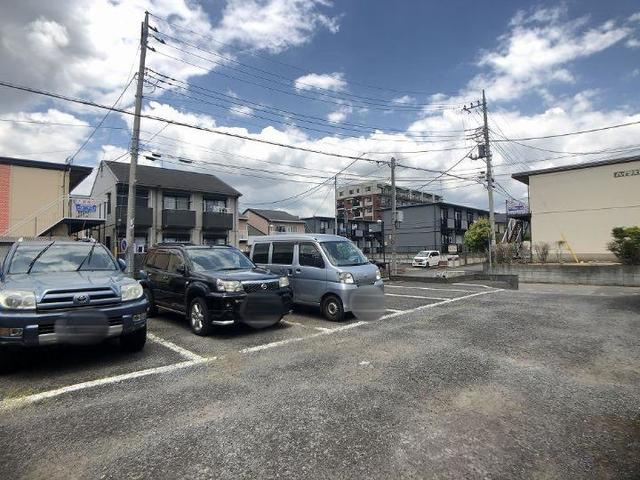 片岡ハイツＢの駐車場|駐車場