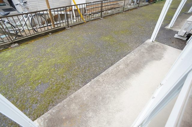 片岡ハイツＢの庭