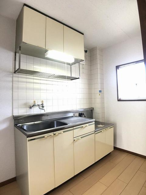 片岡ハイツＢのキッチン|キッチン
