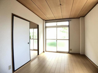 【寝室】 | 片岡ハイツＢ | その他部屋・スペース