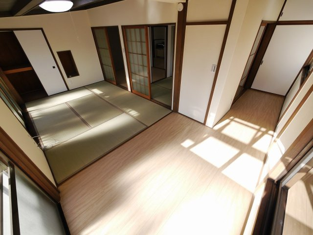 カシェット垂水の洋室