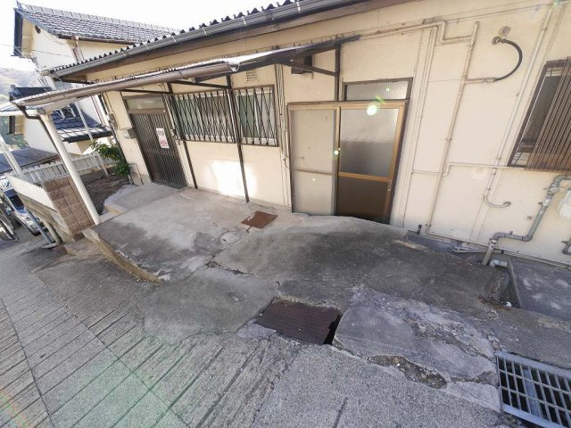 カシェット垂水の駐車場