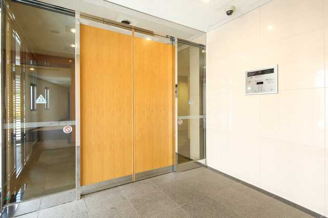 リベルテ等々力のエントランス