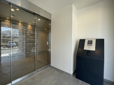 【エントランス】 | メゾン・ド・リヴェール【SHM】 | オートロック完備♪