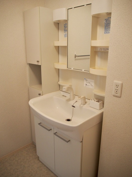 セレッソ花楯８８の洗面所|洗面所