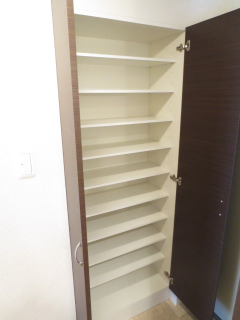 アルファ長岡天神のその他|シューズBOX