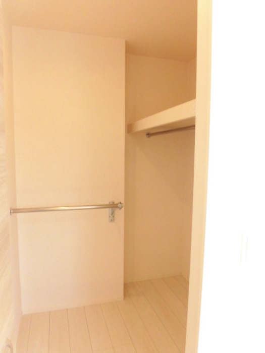 スマーク東の収納|ウォークインクローゼット