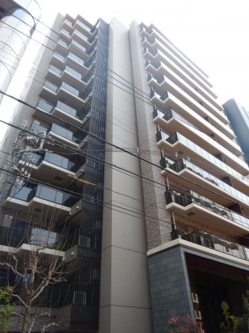 ジオ四谷三栄町の外観