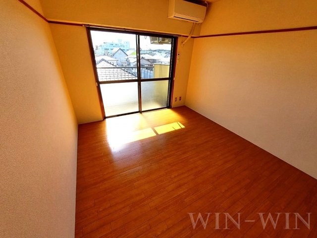 ハイシティ弥生の居間・リビング|イメージ（同建物内別部屋の写真です）