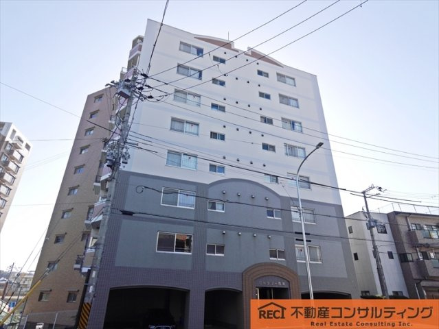 ロータリー西灘の外観