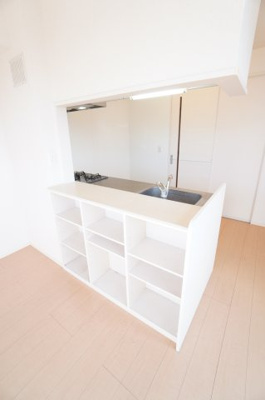 【キッチン】 | グレイス若草 | ※同物件・反転タイプの写真です。